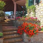 Le Palme Bed and breakfast