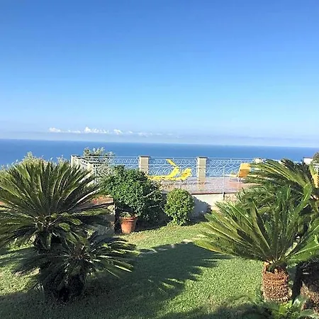 Le Palme Alojamento de Acomodação e Pequeno-almoço 4*