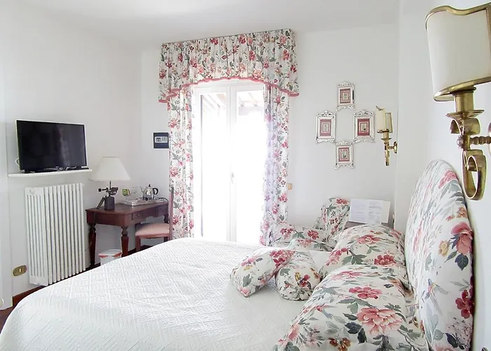 Bed & Breakfast Le Palme Ameglia